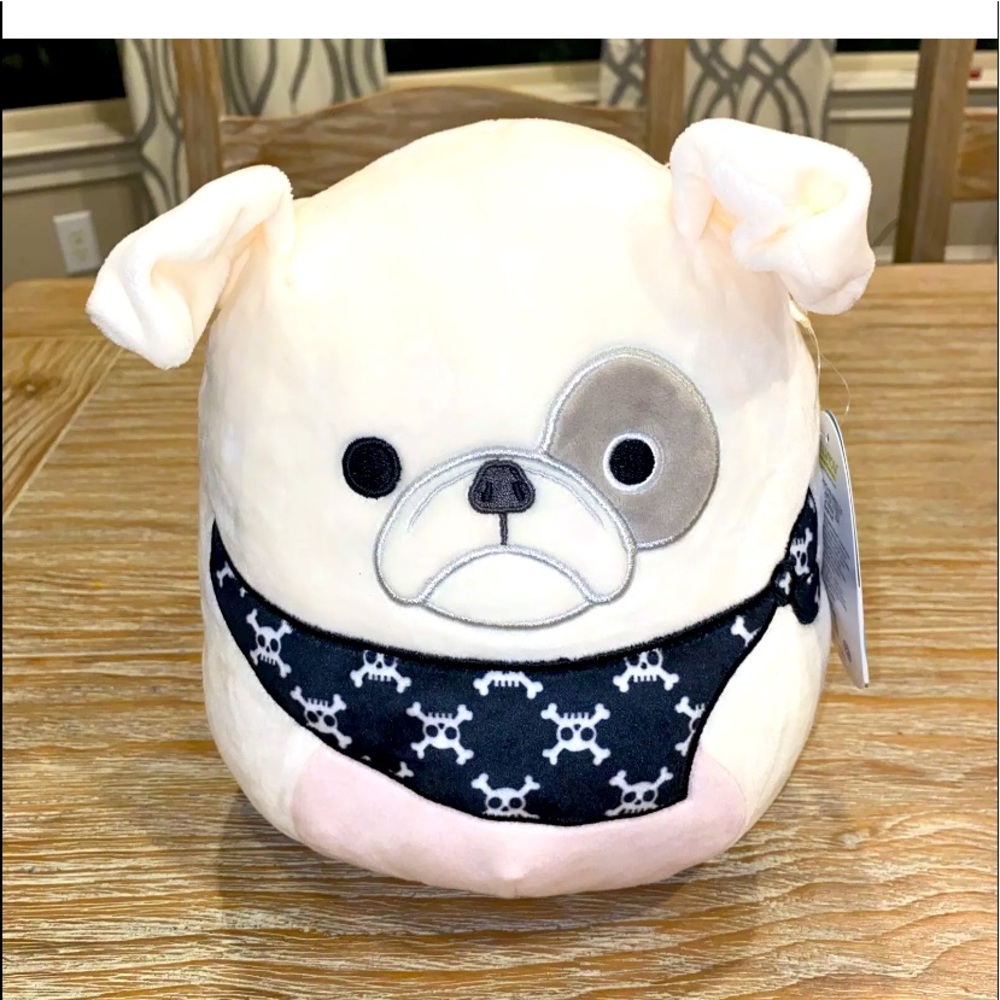 Squishmallows Eleanor the dog